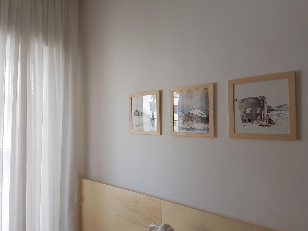 Le stanze di piazza dei Martiri Bed and Breakfast Napoli Esterno foto